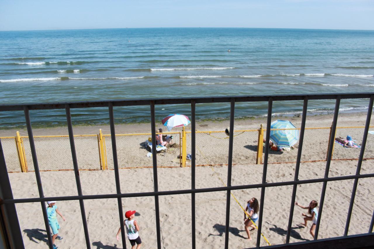 Sun Marine Hotel Odessa Exterior photo